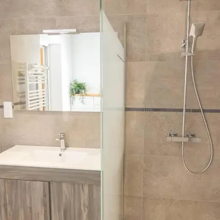 Le Refuge Des Gouttridos, Imprenable Vue 4-5p דירה *